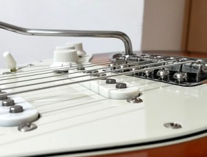 神戸,ギター教室,ギター,エレキ,アコギ,フェンダー,ストラト,日本製,madeinjapan,fender,stratcaster,stratocaster,herutage,60',3ts,設定,調整,bridge,ピックアップ,高さ,セッティング,マイク,シングルコイル